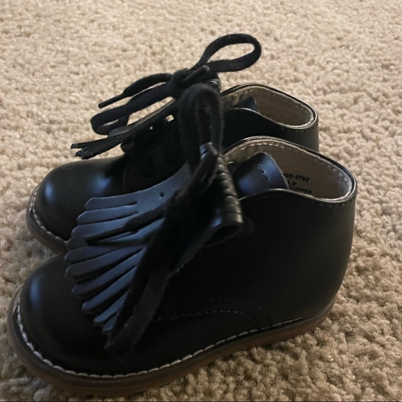 Black - Picture 1 of 1